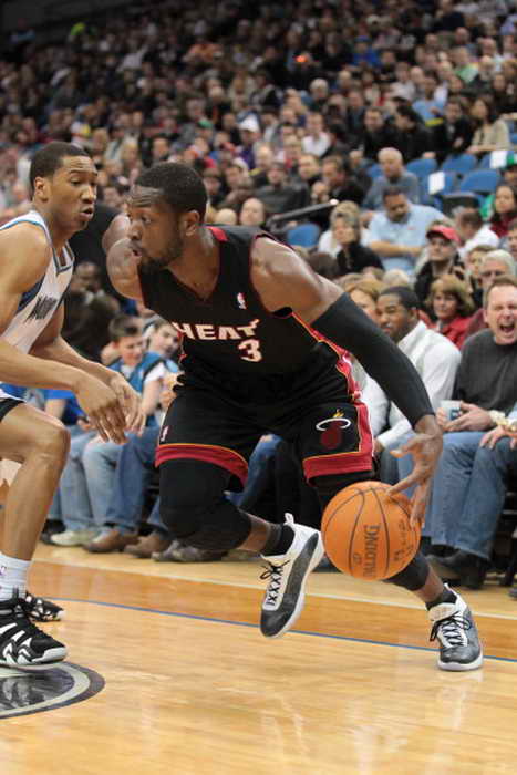 同时在中场 同时在中场