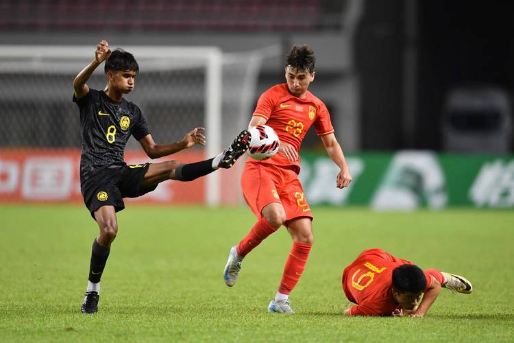 2年1100万美金！快船重磅签约，13人豪阵冲冠，保罗非常后一舞