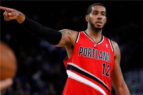 四强就位，德约100冠在望贝雷救6赛点徒劳，萨巴进决赛积分破万.