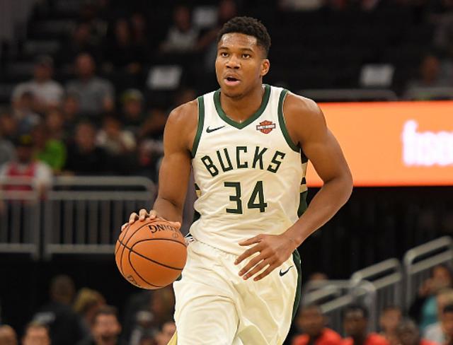 意大利杯1／8決賽羅馬3-1萊切 亞伯拉罕傳射建功肖穆羅多夫替補破門.