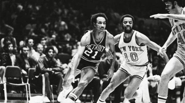 容上的一个 容上的一个