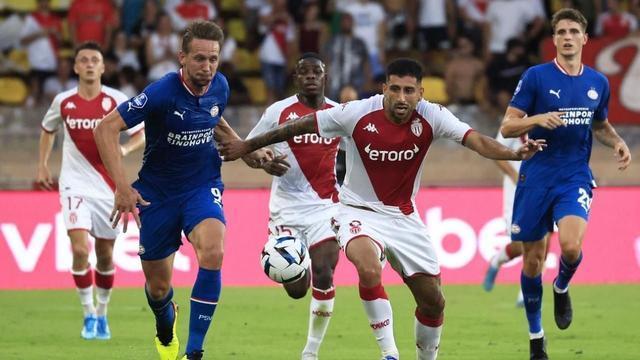 通过其客户 通过其客户