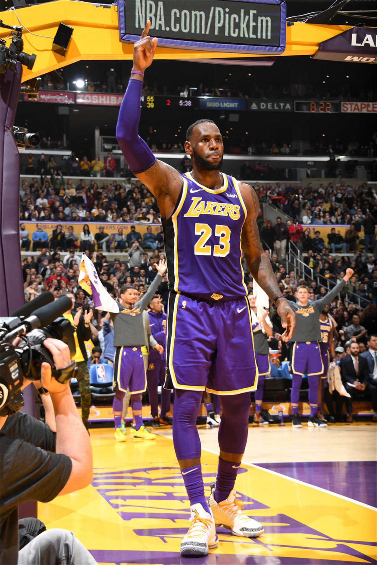 正面回应 正面回应